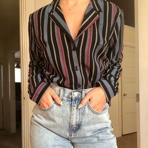 STRIPED BUTTON DOWN
